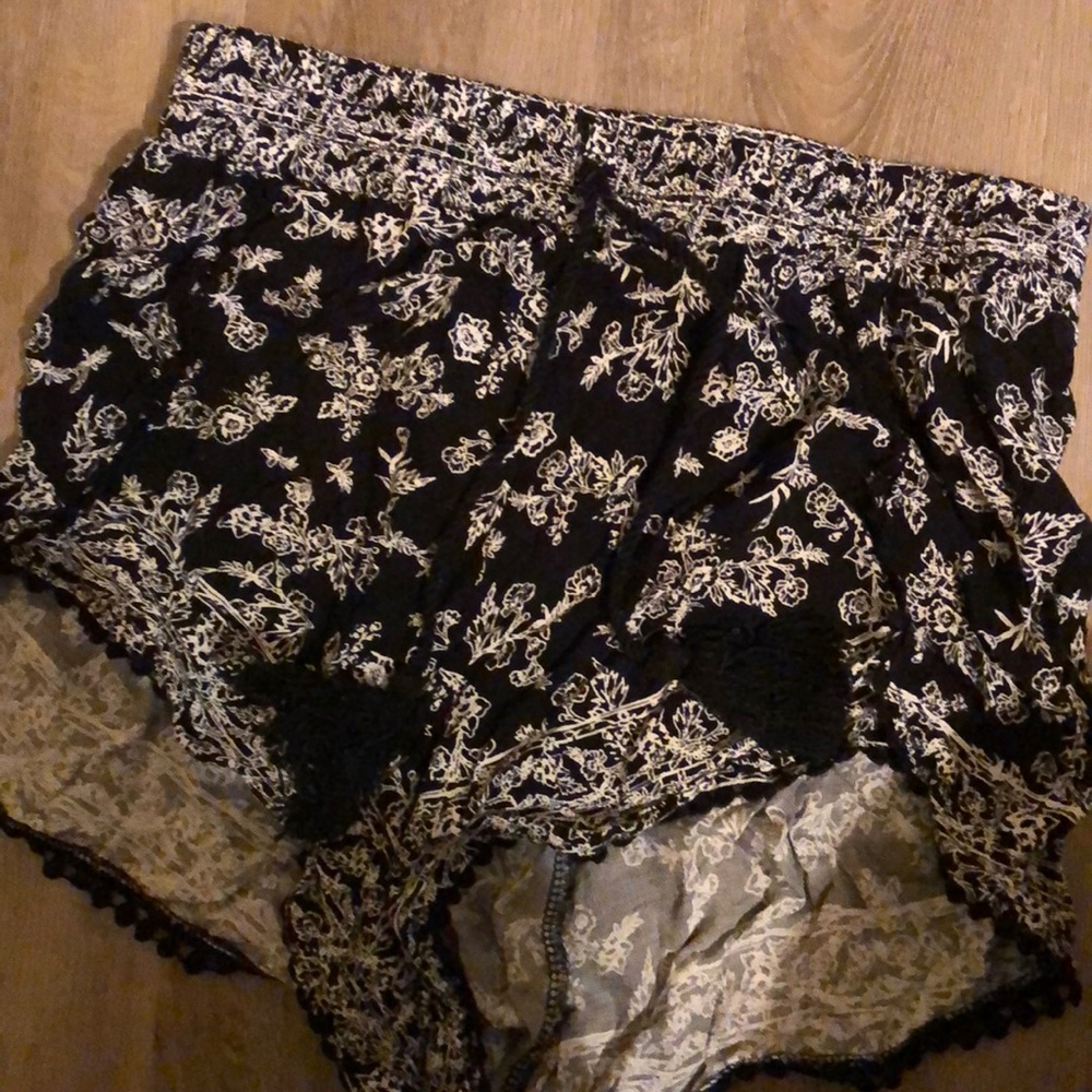 Black Floral Lounge Shorts